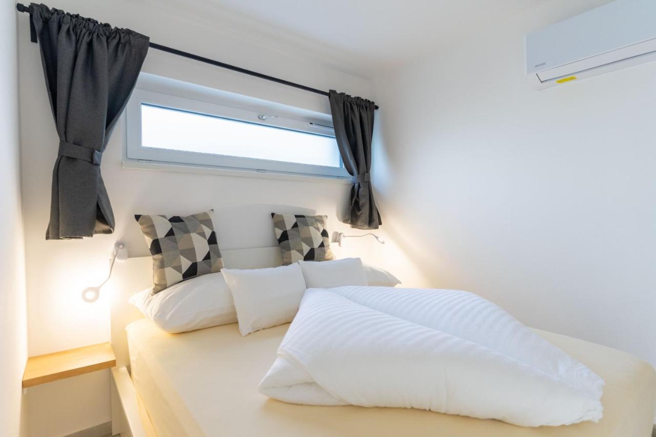 Izi Apartman Fonyod Ngoại thất bức ảnh