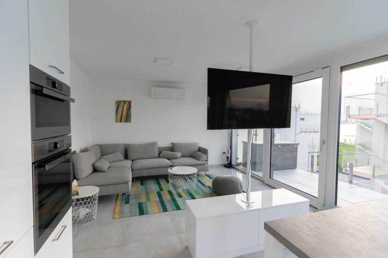 Izi Apartman Fonyod Ngoại thất bức ảnh